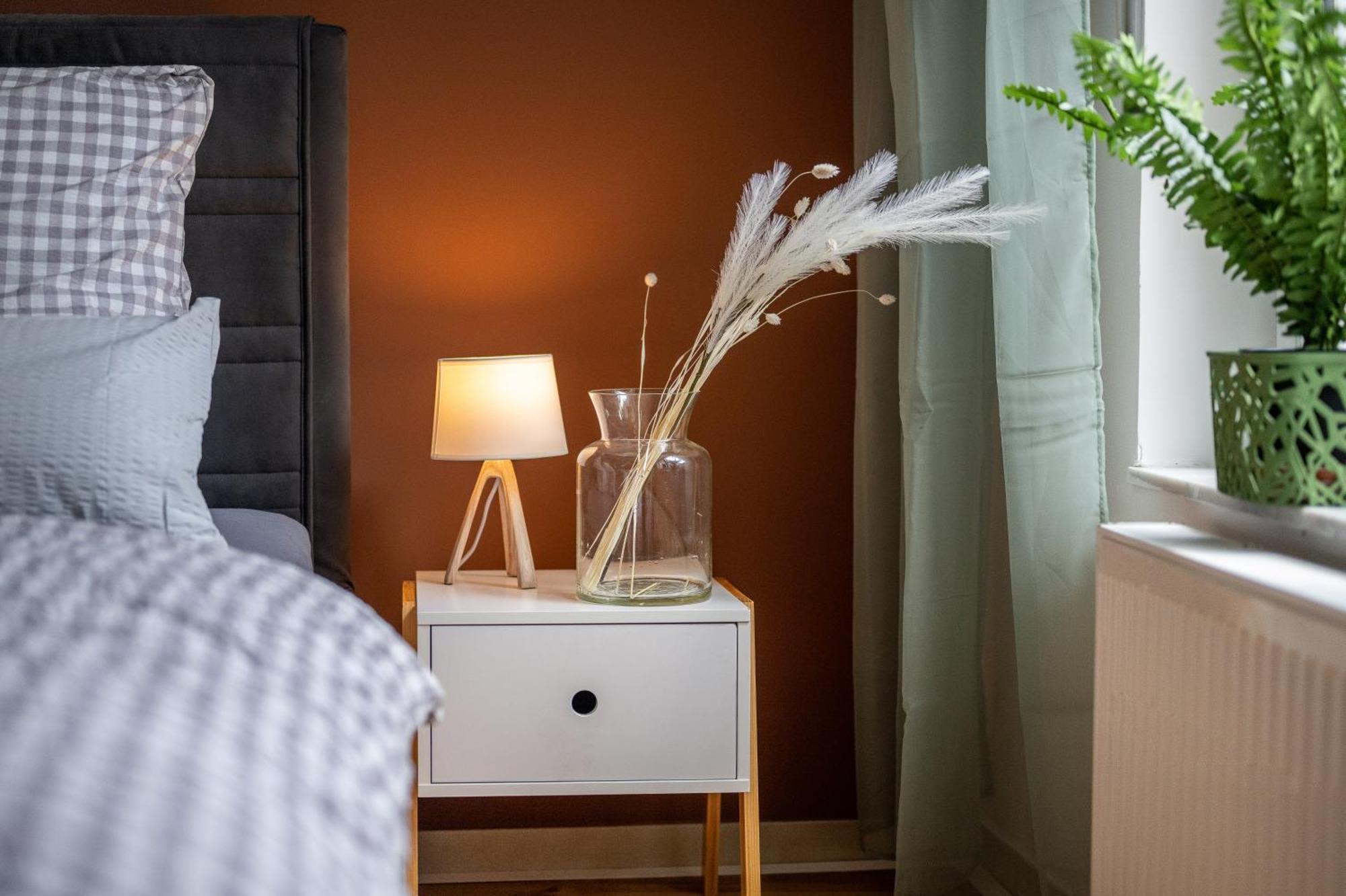 Wohlfuehlwohnung Mit 25 Qm Terrasse, Netflix Coblenza Esterno foto